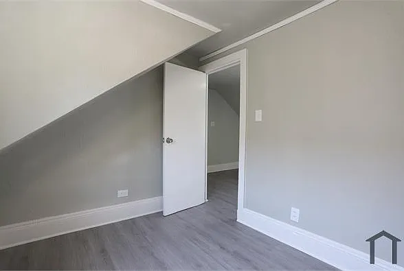 3830 E 53rd St — Photo 14