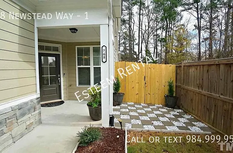 768 Newstead Way #1 — Photo 2