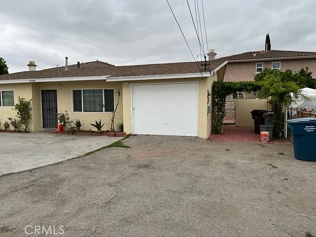 2 bed, 849 sqft, $2,800 — Photo 3