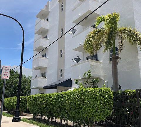 2nd image of 3051 SW 27th Ave APT 104