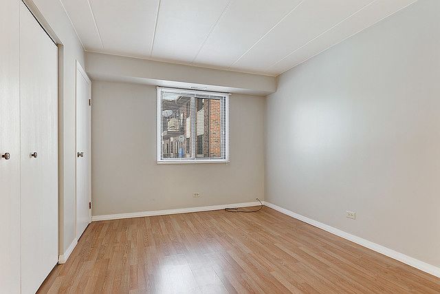 2nd image of 4010 150th St APT 8
