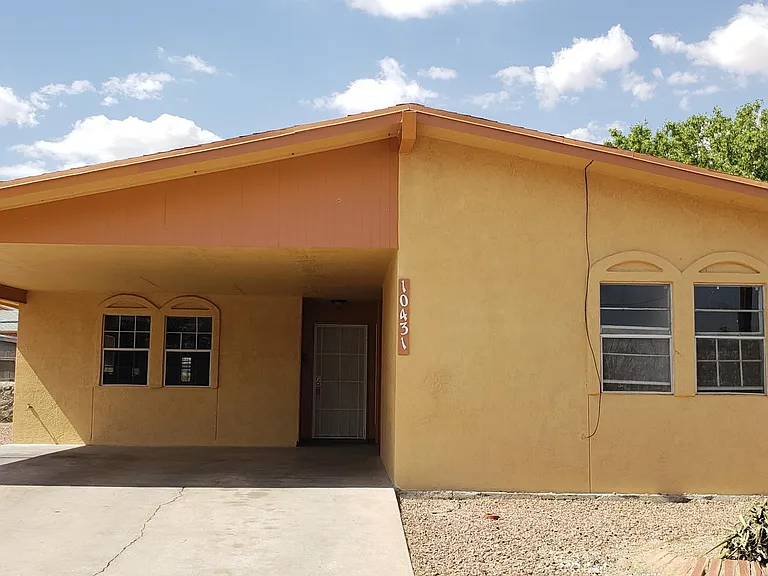 10431 Shannon Pl — Photo 2