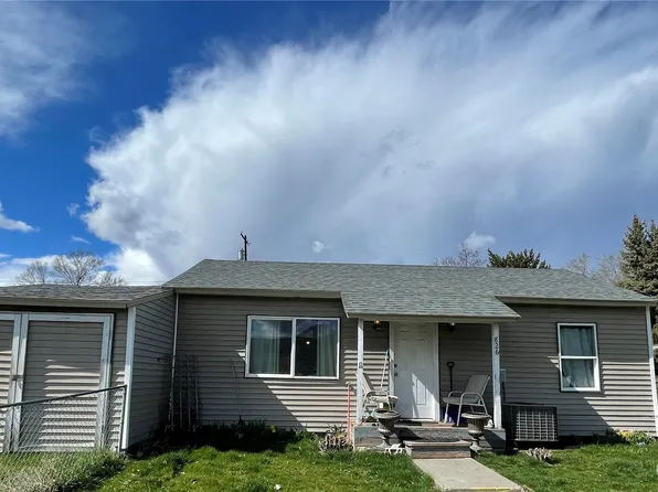 826 S 5th Avenue, Okanogan, WA 98840