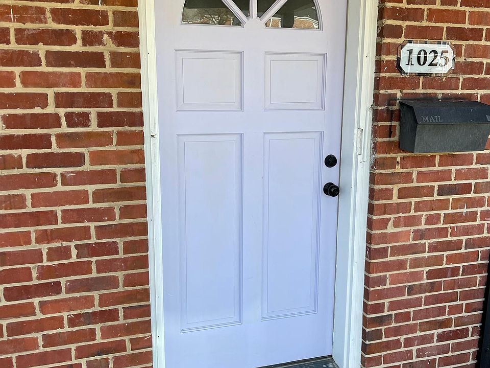 2nd image of 1025 Reverdy Rd