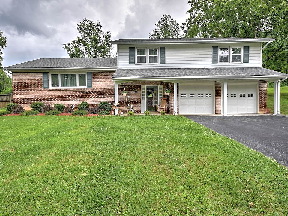 1st image of 117 Woodside Dr