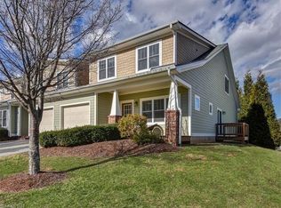 64 Fox Briar Dr, Fletcher, NC 28732