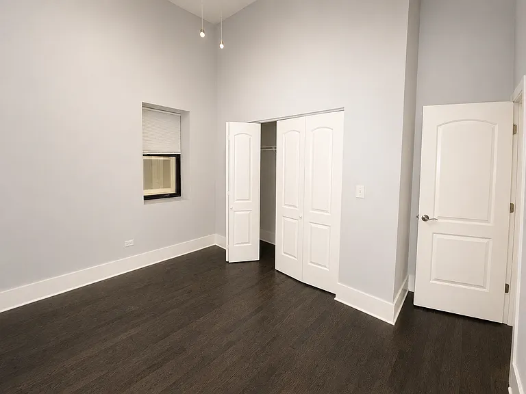 1722 West 21st Street — Photo 12