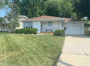 339 Washington St, Wrightstown, WI 54180