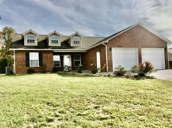 2210 Murphys Chapel Dr, Sevierville, TN 37876