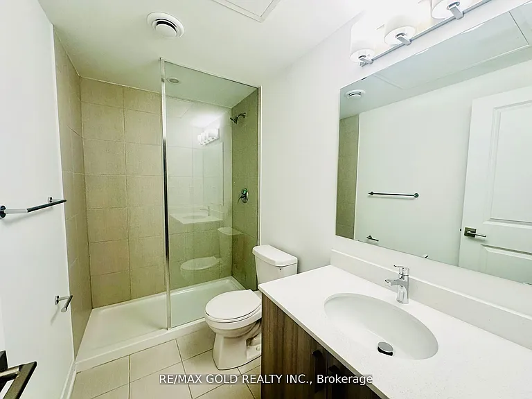 4015 Hickory Dr #13 — Photo 12