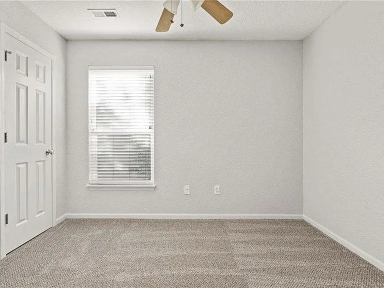 10357 Edith Ave — Photo 11