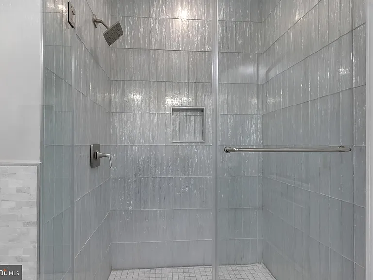 1167 Morse St NE #1 — Photo 23