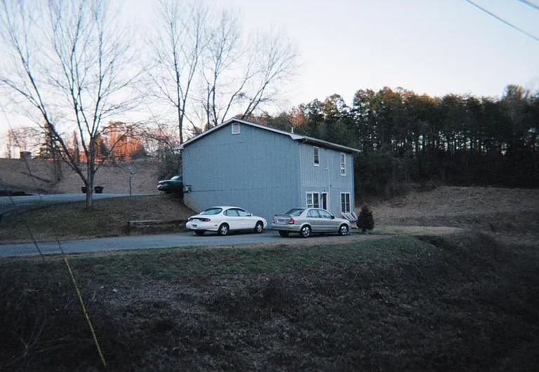 Dogwood Dr — Photo 2