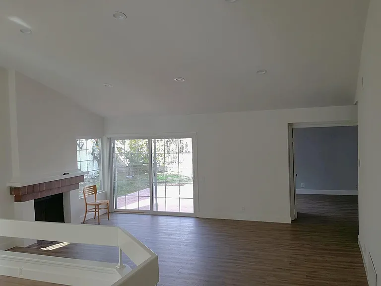 24901 Luna Bonita Dr — Photo 4