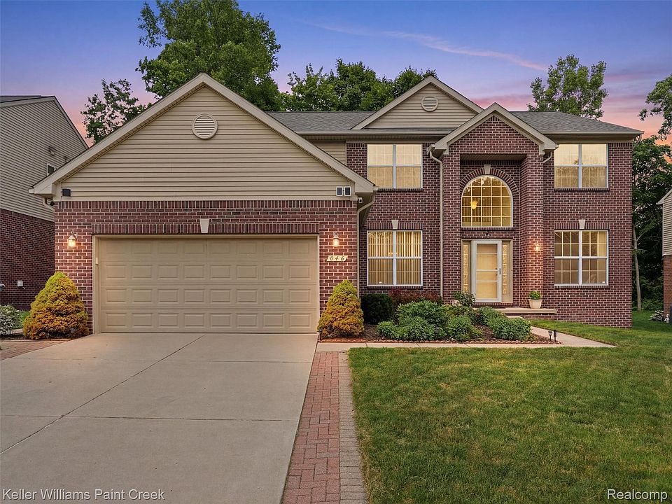 1st image of 846 Monterey Ln