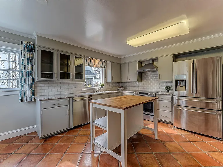 2 Wiley Ct — Photo 8