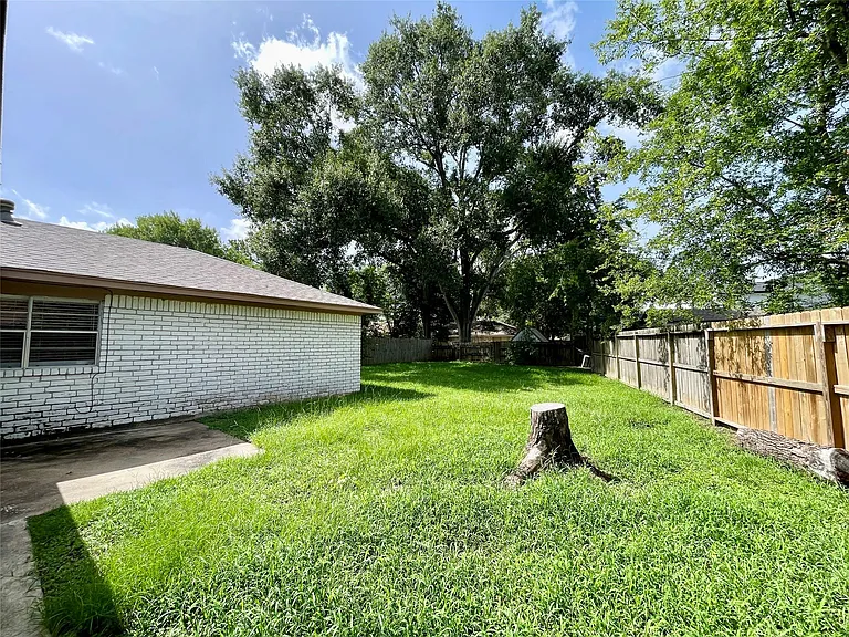 5375 Little John Ln — Photo 22