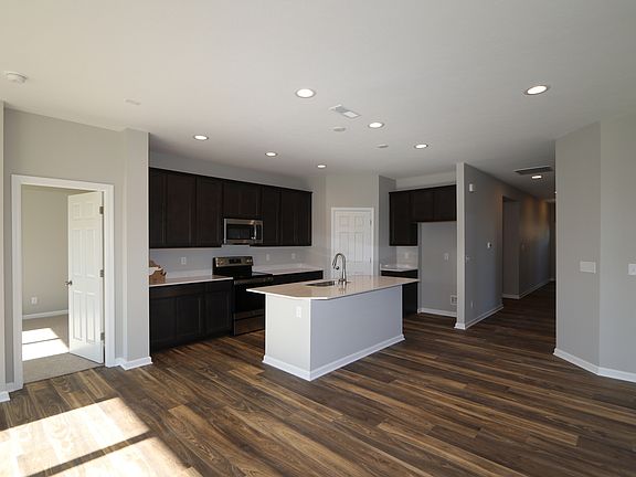 5th image of 10711 Maidenhair Dr