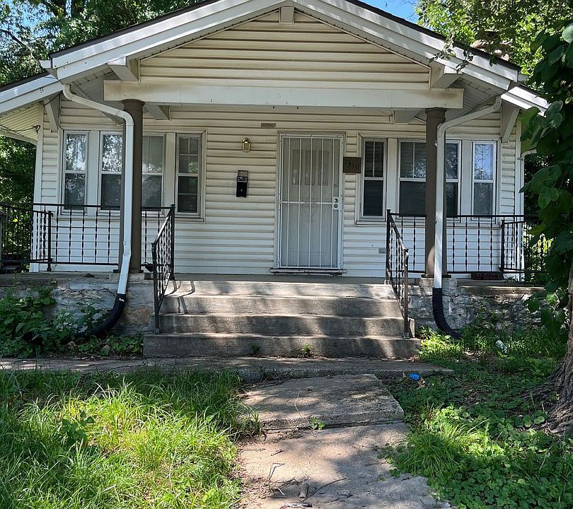 1st image of 1310 E 81st St