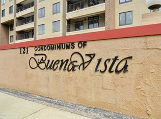 121 14th St NE APT 103, Rochester, MN 55906