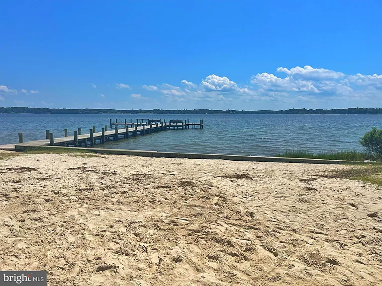 22480 Sparrow Ct — Photo 31