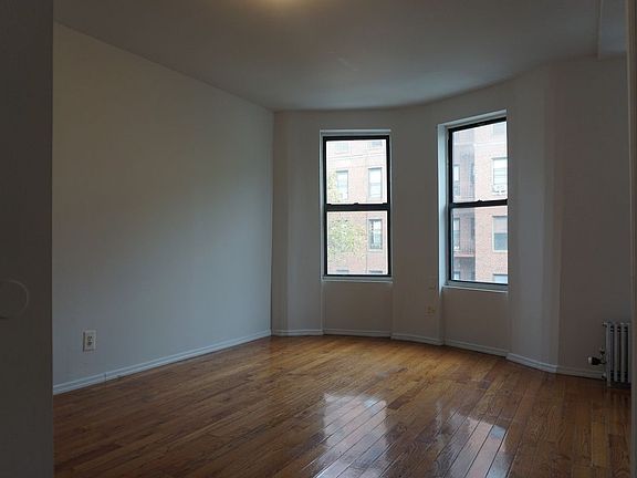 4th image of 244 New York Ave #3R