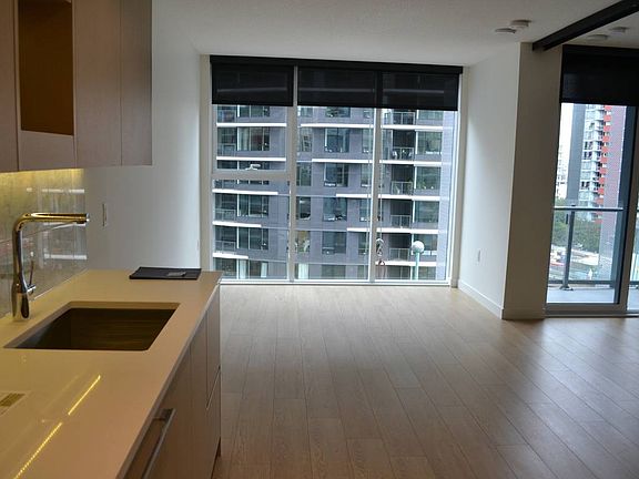 3rd image of 87 Nelson St #782
