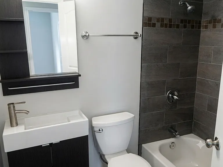 2356 Carver Dr NW — Photo 6