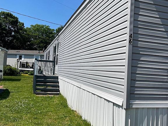 3rd image of 46 S Paula St