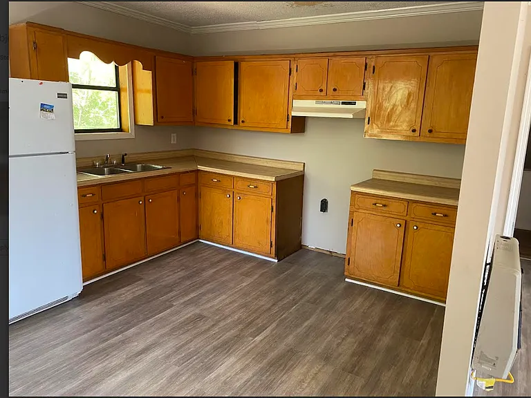 313 Woodford Cv #B — Photo 4