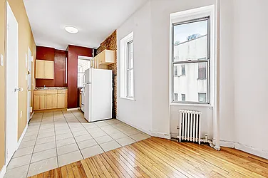 Rented by Cooper & Cooper Real Estate