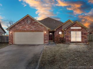 9000 N 130th East Ave, Owasso, OK 74055