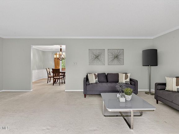 5th image of 7839 Hedingham Rd