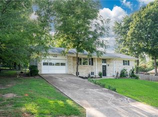 606 Dixie Ct, Mountain Home, AR 72653