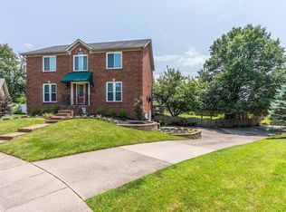 2000 McNair Ct, Lexington, KY 40513