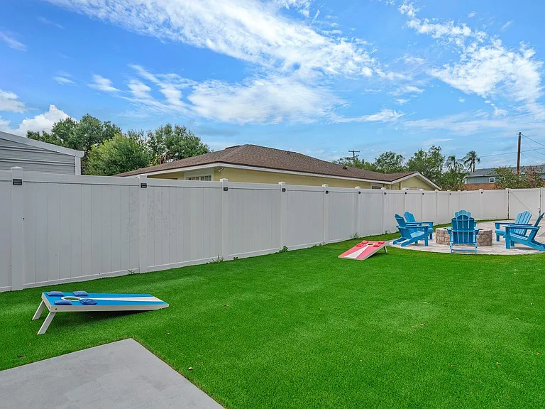 1322 W Knollwood St #ID1570170P — Photo 66