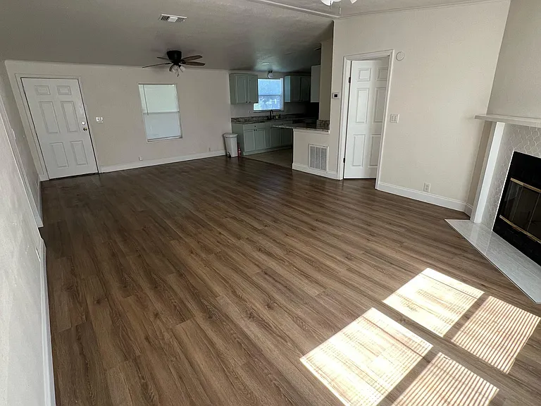 1430 Hilltop Rd — Photo 6