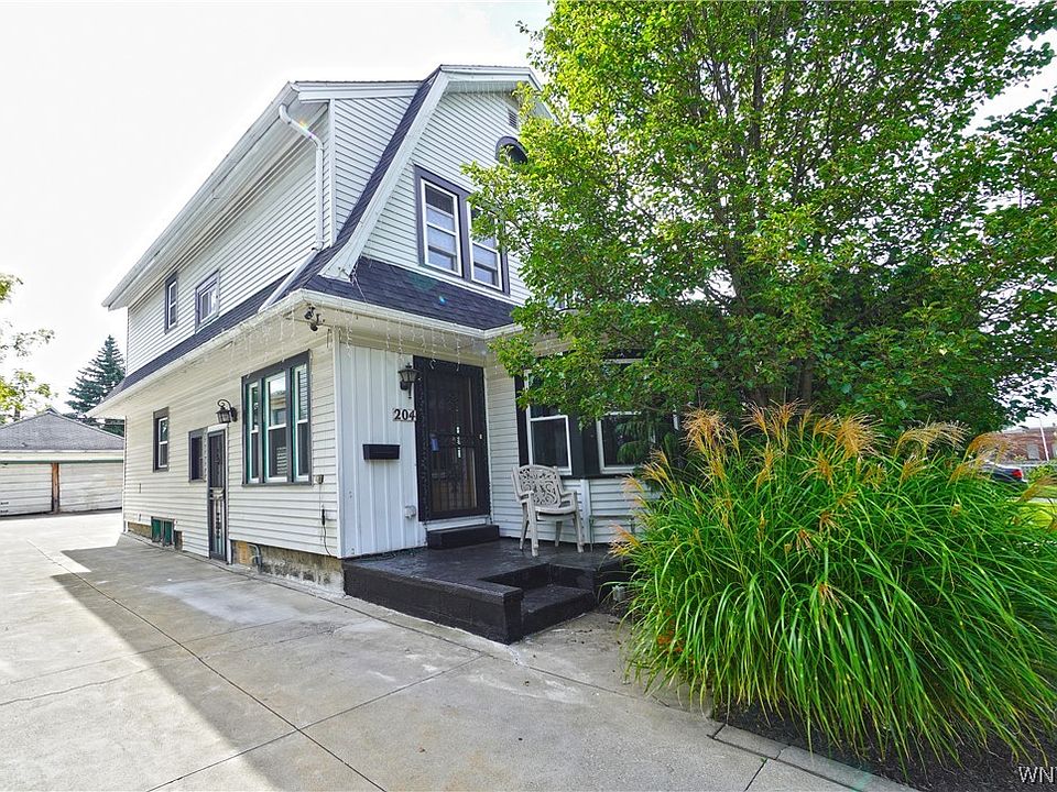 1st image of 204 Mang Ave