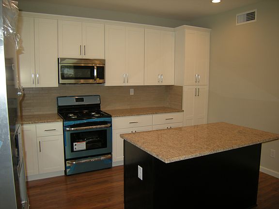 5th image of 10386 El Camino Real