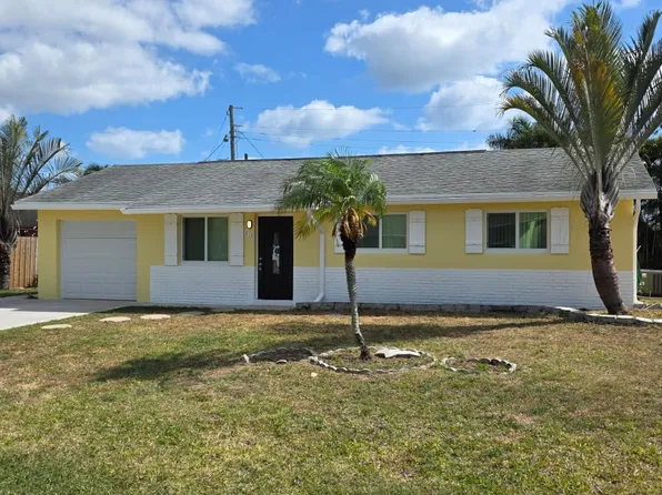 513 Reo Dr, Jupiter, FL 33458