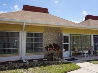 4371 Tahitian Gardens Cir APT B, Holiday, FL 34691
