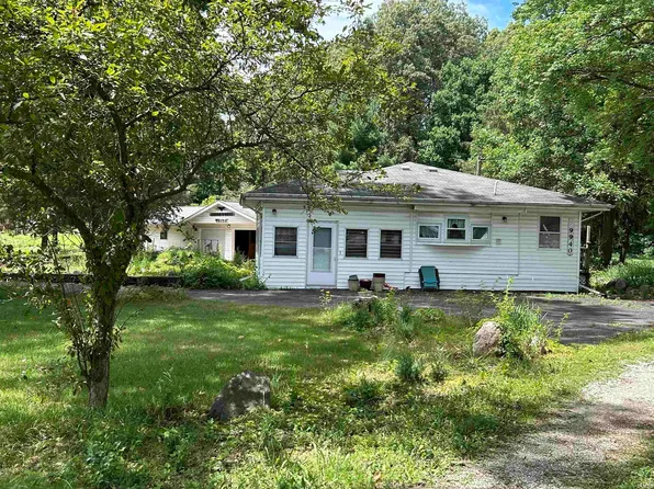 9940 E 500th Rd N, Grovertown, IN 46531
