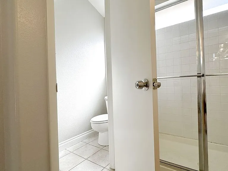 325 Cavalla St — Photo 17