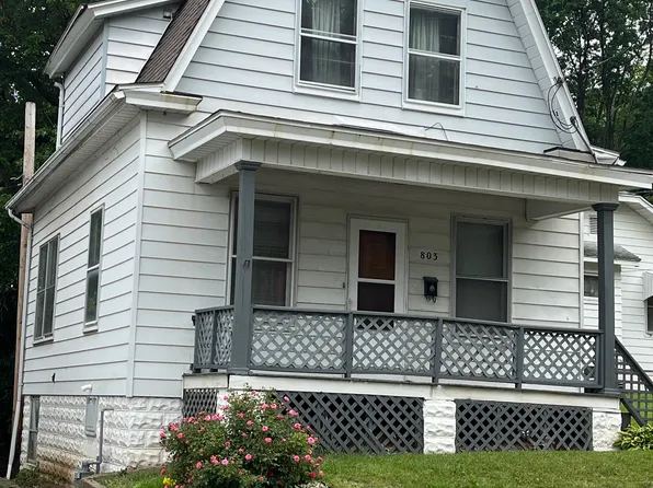 803 Caroline St, Peoria, IL 61603