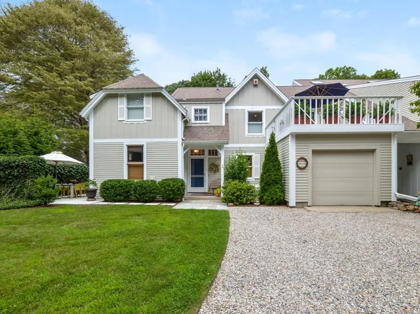 45 Highfield Drive #1U, Falmouth, MA 02540