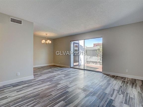 2nd image of 3479 Villa Knolls South Dr