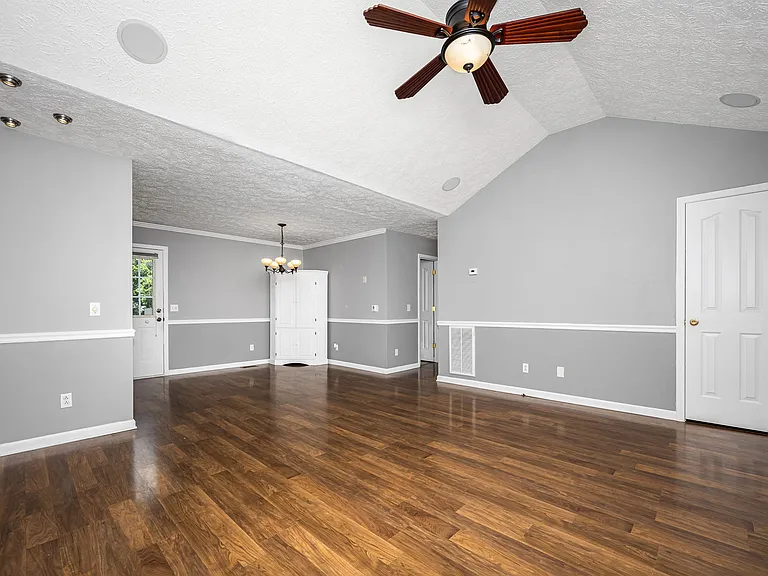 681 Elbethel Rd — Photo 13