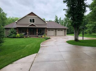 4786 Sand Lake Rd, Moose Lake, MN 55767