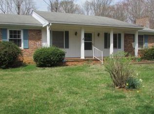 206 Cardinal Ln, Greeneville, TN 37743