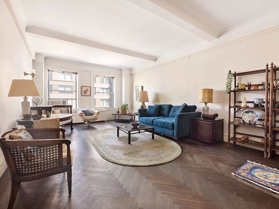 1st image of 250 W 94th St #9D